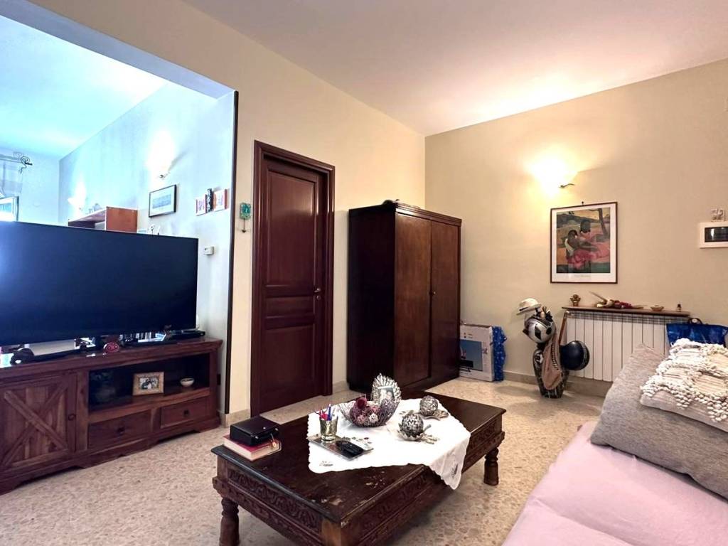 appartamento in vendita a Palermo in zona Politeama