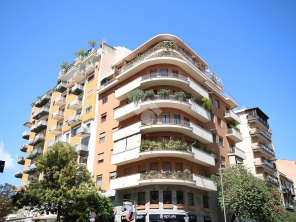 appartamento in vendita a Palermo in zona Libertà