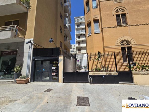 negozio in vendita a Palermo