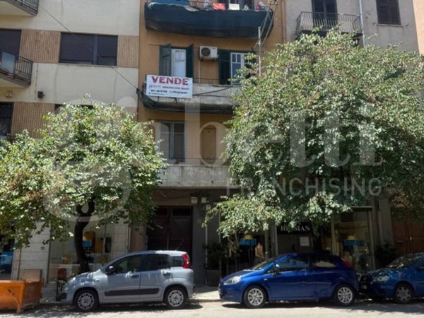 appartamento in vendita a Palermo in zona Libertà