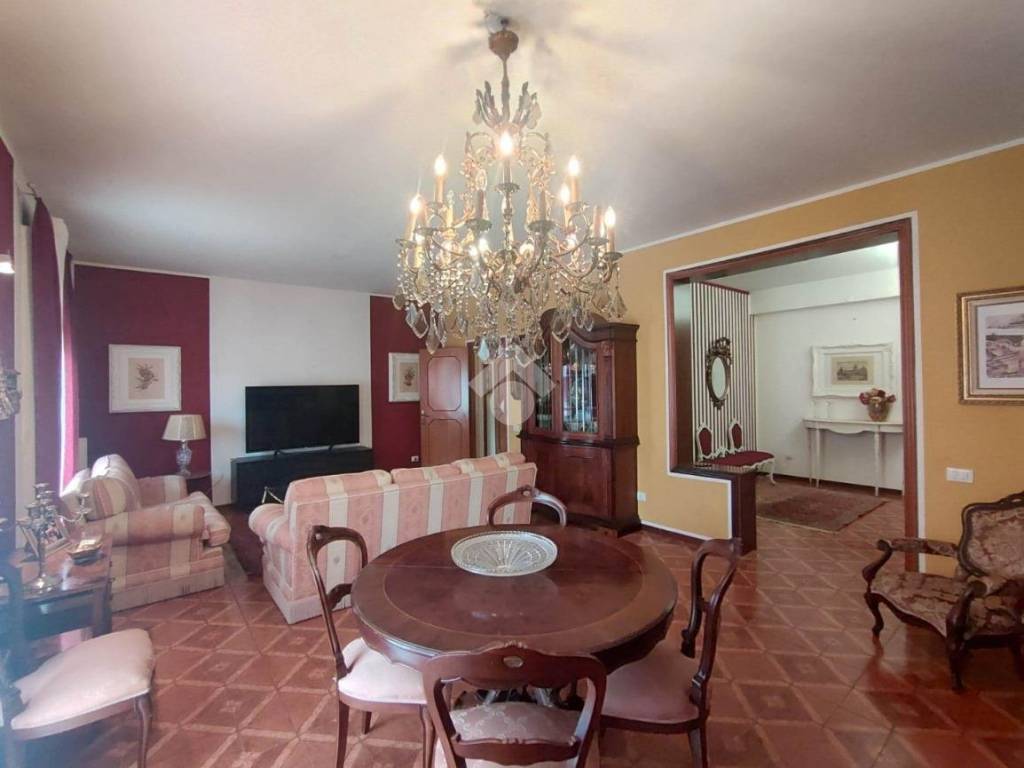 appartamento in vendita a Palermo in zona Montepellegrino
