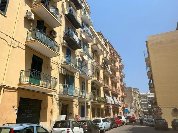 appartamento in vendita a Palermo in zona Noce