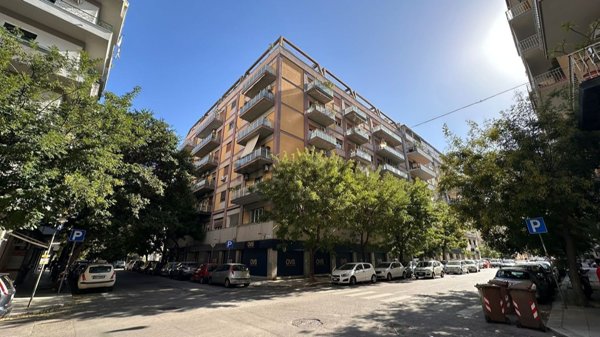 appartamento in vendita a Palermo in zona Libertà