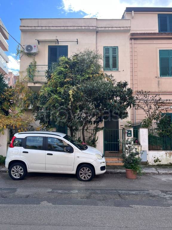 appartamento in vendita a Palermo in zona Pallavicino