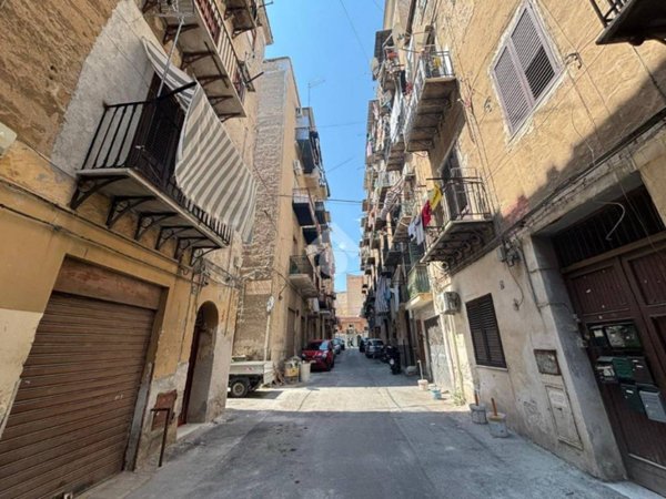 appartamento in vendita a Palermo in zona Oreto