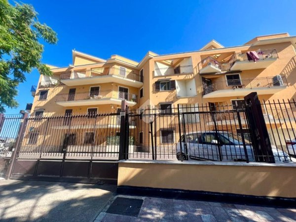 appartamento in vendita a Palermo in zona Roccella