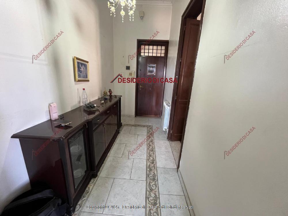 appartamento in vendita a Palermo in zona Montegrappa / Santa Rosalia