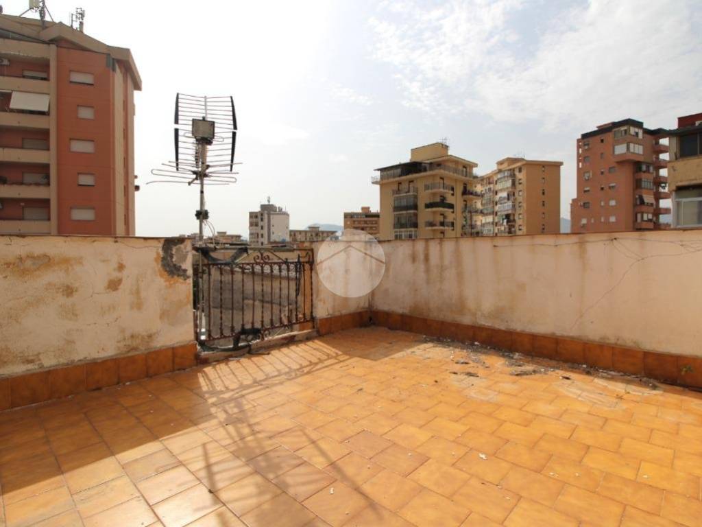 appartamento in vendita a Palermo in zona Uditore