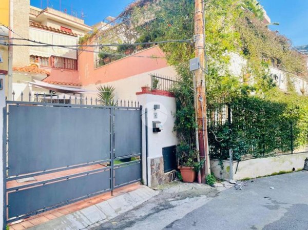 appartamento in vendita a Palermo in zona Pallavicino