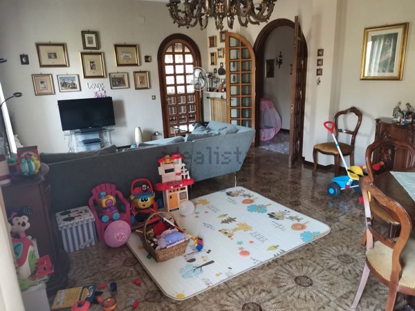 appartamento in vendita a Palermo in zona Malaspina/Palagonia