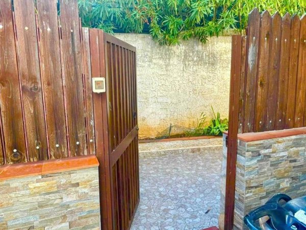 casa indipendente in vendita a Palermo in zona Uditore