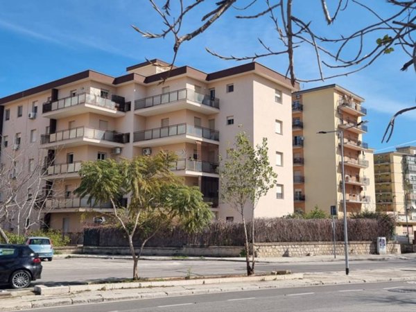 appartamento in vendita a Palermo in zona Oreto