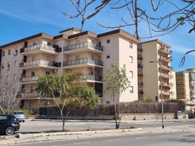 appartamento in vendita a Palermo in zona Oreto