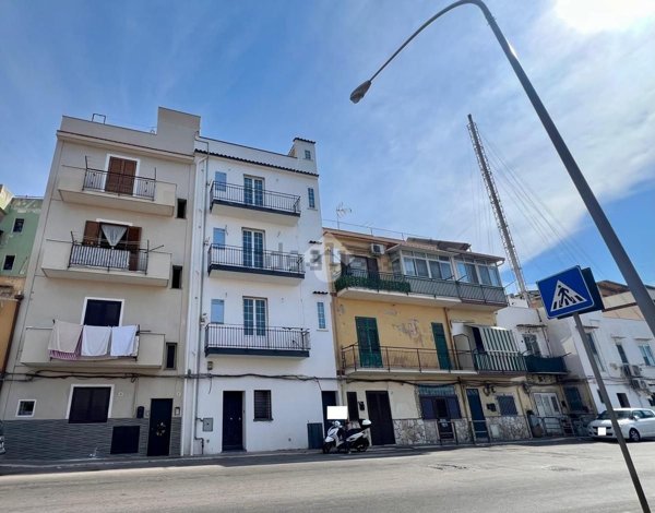 appartamento in vendita a Palermo in zona Roccella