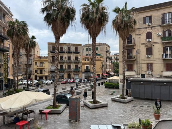 appartamento in vendita a Palermo in zona Centro storico