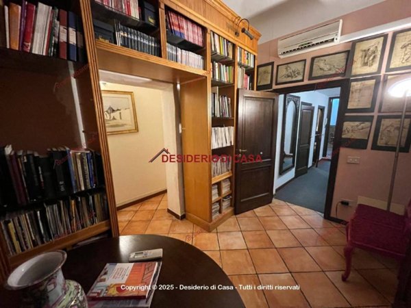 appartamento in vendita a Palermo in zona Centro storico
