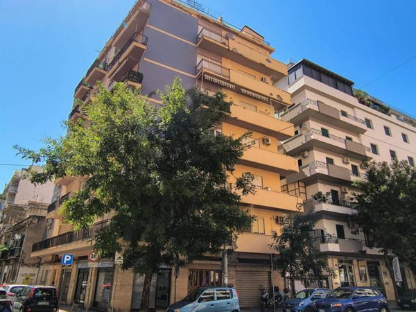 appartamento in vendita a Palermo in zona Libertà