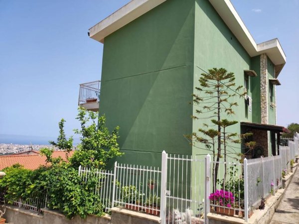 casa indipendente in vendita a Palermo in zona Baida