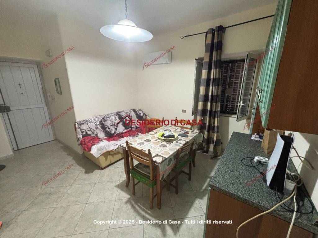 appartamento in vendita a Palermo in zona Zisa
