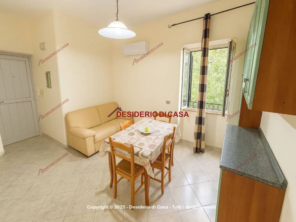 appartamento in vendita a Palermo in zona Zisa