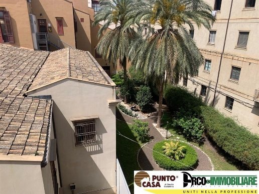 appartamento in vendita a Palermo in zona Centro storico