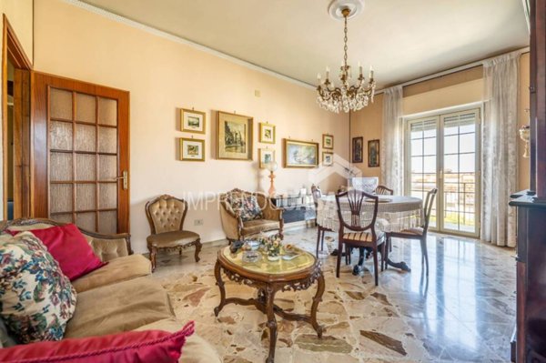 appartamento in vendita a Palermo in zona Mezzomonreale