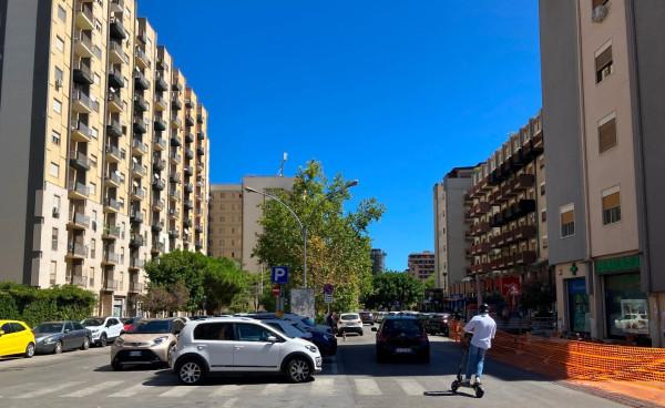 appartamento in vendita a Palermo in zona Malaspina/Palagonia