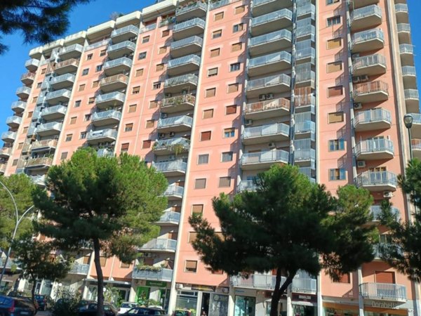 appartamento in vendita a Palermo in zona Libertà