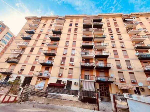 appartamento in vendita a Palermo in zona Settecannoli