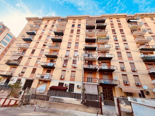 appartamento in vendita a Palermo in zona Settecannoli