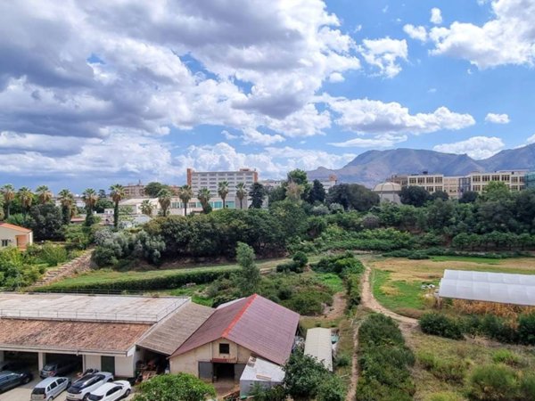 appartamento in vendita a Palermo in zona Calatafimi / Cuba