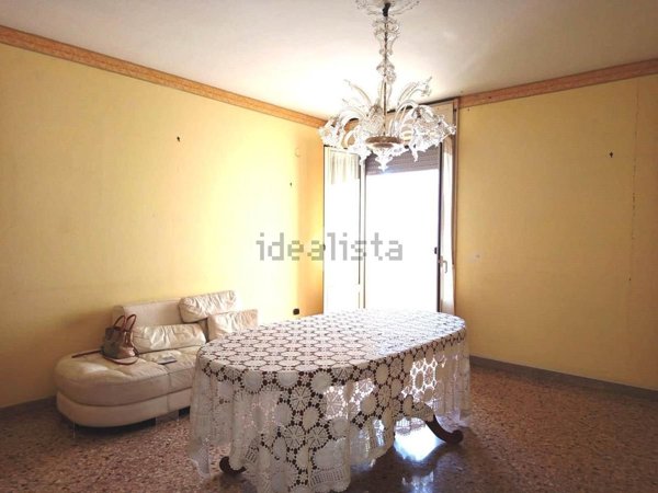 appartamento in vendita a Palermo in zona Montegrappa / Santa Rosalia