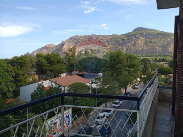 appartamento in vendita a Palermo in zona San Lorenzo