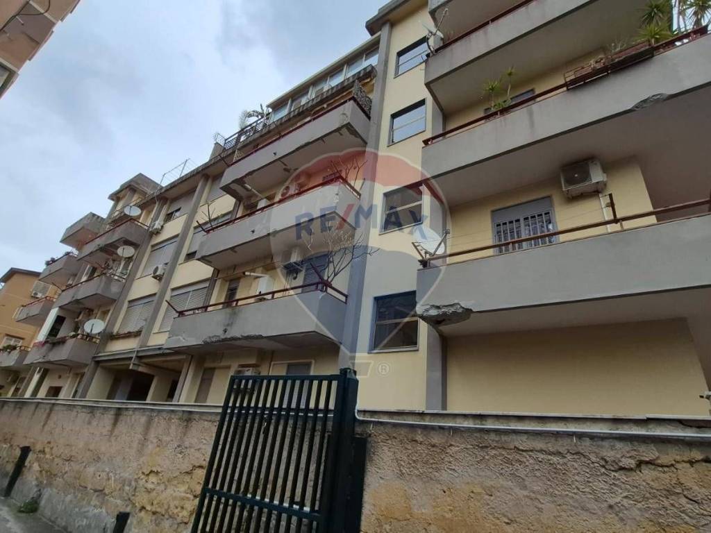 appartamento in vendita a Palermo in zona Pallavicino