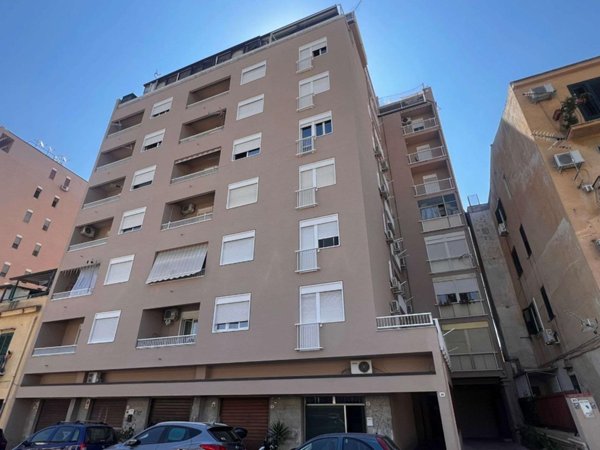 appartamento in vendita a Palermo in zona Calatafimi / Cuba