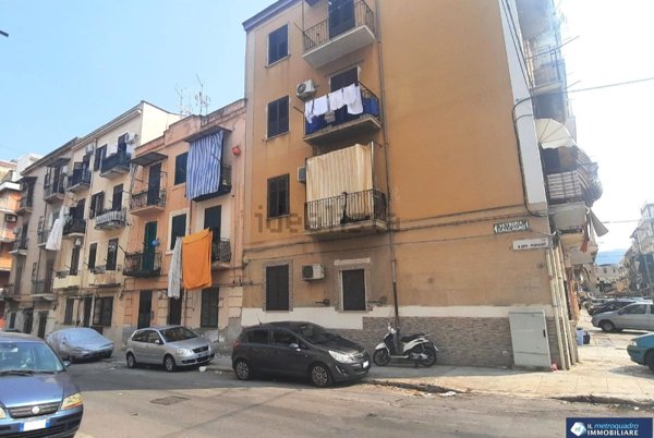 appartamento in vendita a Palermo in zona Montegrappa / Santa Rosalia