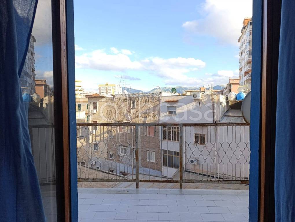 appartamento in vendita a Palermo in zona Uditore