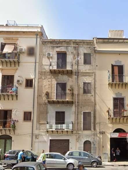 appartamento in vendita a Palermo in zona Politeama