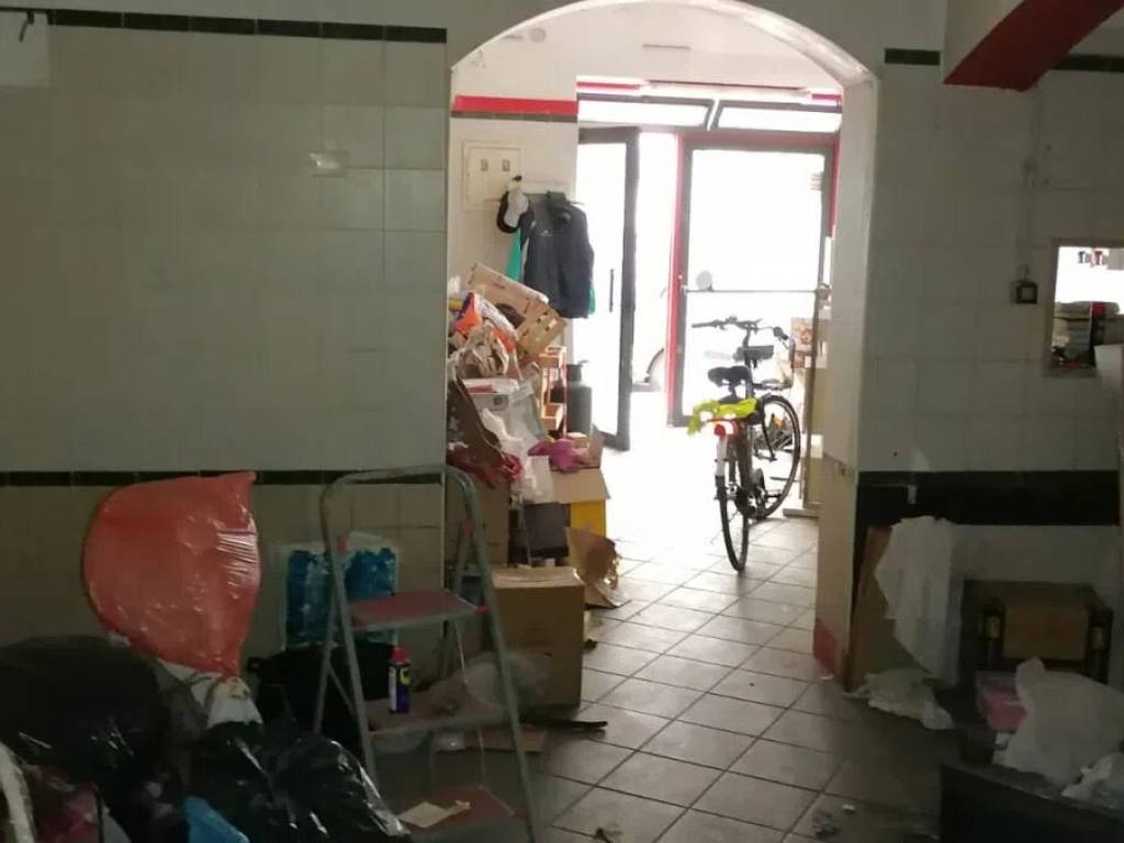 appartamento in vendita a Palermo in zona Malaspina/Palagonia