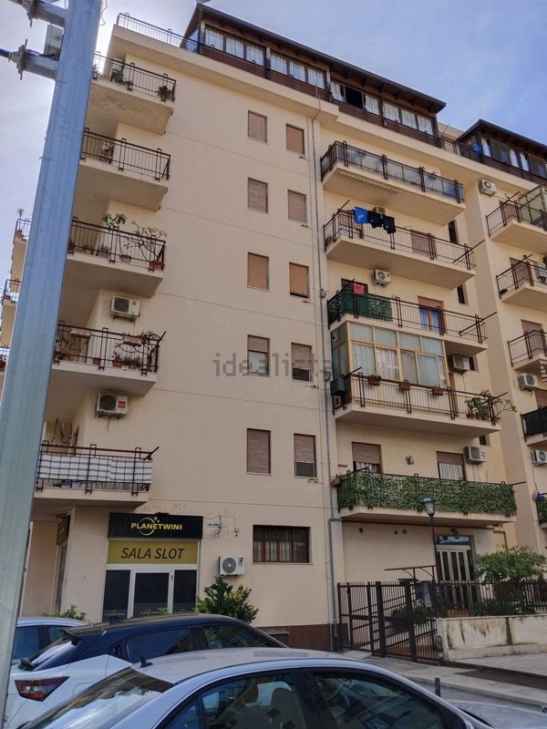 appartamento in vendita a Palermo in zona Acqua dei Corsari