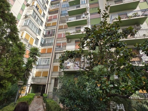 appartamento in vendita a Palermo in zona Montegrappa / Santa Rosalia