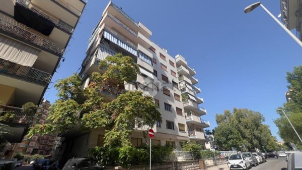 appartamento in vendita a Palermo in zona Libertà