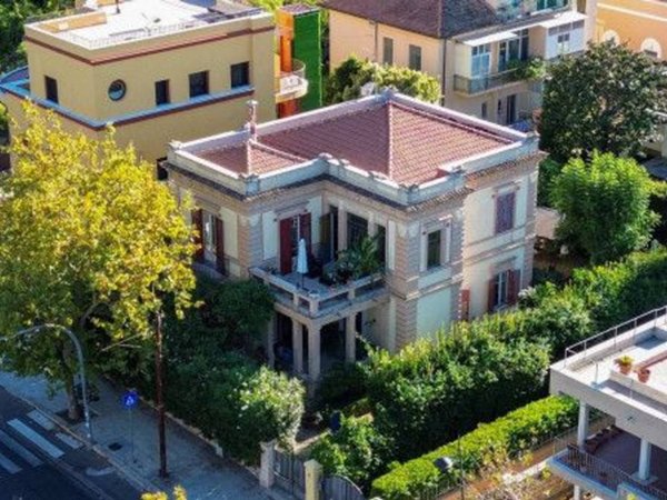 casa indipendente in vendita a Palermo in zona Mondello