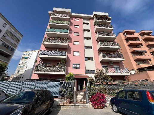 appartamento in vendita a Palermo in zona Uditore