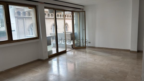 appartamento in vendita a Palermo in zona Libertà