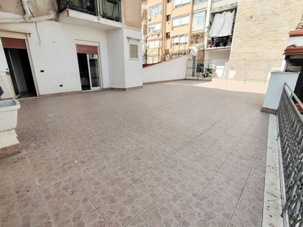 appartamento in vendita a Palermo in zona Zisa