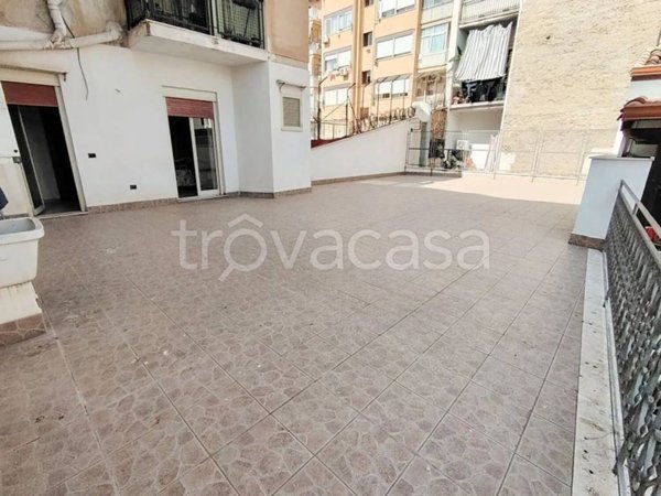 appartamento in vendita a Palermo in zona Zisa
