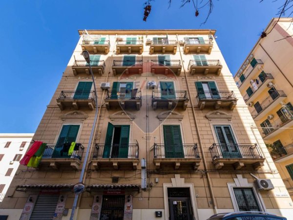 appartamento in vendita a Palermo in zona Zisa