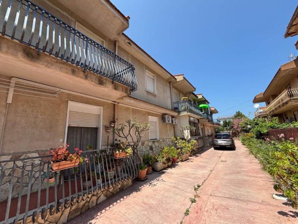 appartamento in vendita a Palermo in zona Altarello