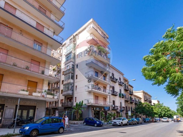 appartamento in vendita a Palermo in zona Calatafimi / Cuba